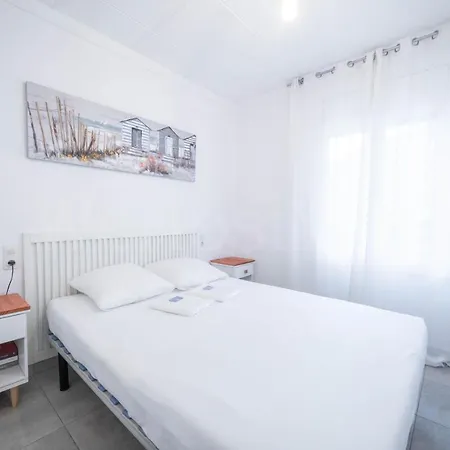 Apartment Spacieux Puig-rom 114, - Wehostyou *